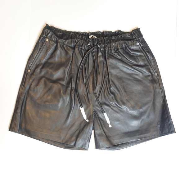 LITA by ciara Women's Lamb Leather Shorts Pants Size Large Black NWT $398 - Picture 1 of 8